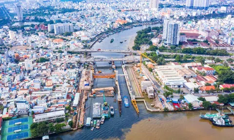 Cấp bách chống ngập