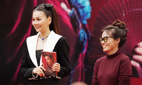 Tác giả 'Mẹ chồng': Không chạnh lòng khi Thanh Hằng được nhắc đến nhiều hơn