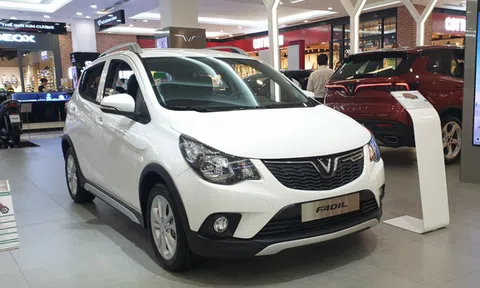 VinFast dừng sản xuất xe xăng cuối năm 2022: Bảo hành, sửa chữa sẽ ra sao?