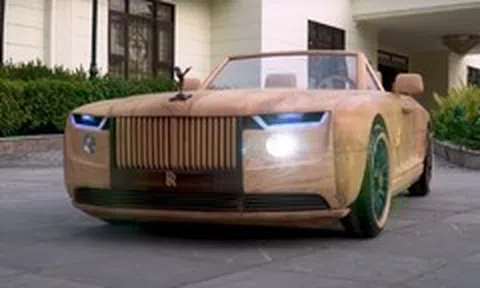Rolls-Royce Boat Tail bằng gỗ cực độc của thợ Việt