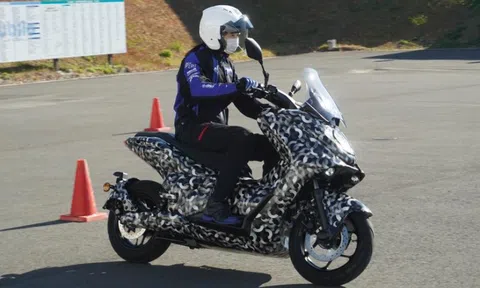 Xe điện Yamaha E01 chạy thử nghiệm, sẵn sàng đấu Honda PCX e:HEV