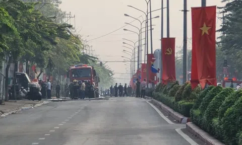 Bình Dương, phong toả tại đường Phú Lợi, sơ tán người dân vì rò rỉ khí Amoniac