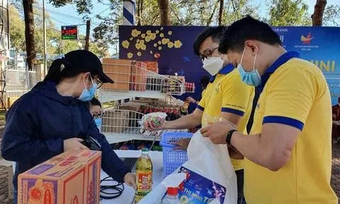 Đắk Lắk tổ chức siêu thị Tết 0 đồng hỗ trợ người lao động nghèo
