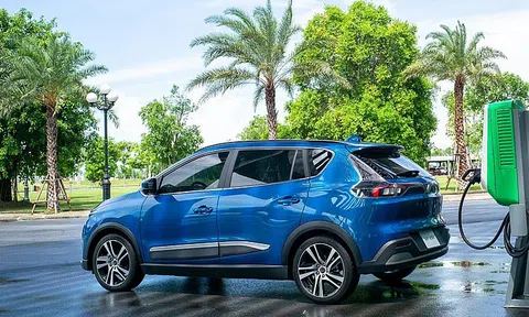 Ô tô điện chạy pin được miễn lệ phí trước bạ lần đầu trong 3 năm từ 1/3/2022