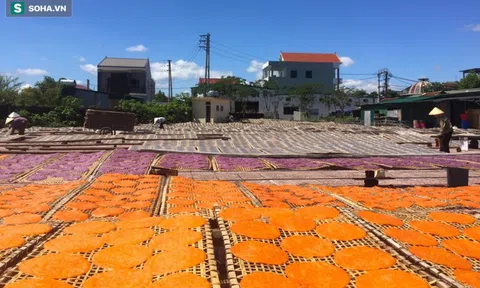 Xem người thợ tay thoăn thoắt làm mỗi ngày nghìn cái bánh ở làng nghề hơn 300 tuổi