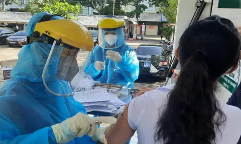 Chiều 15/1: Cả nước đã tiêm gần 167 triệu liều vaccine phòng COVID-19