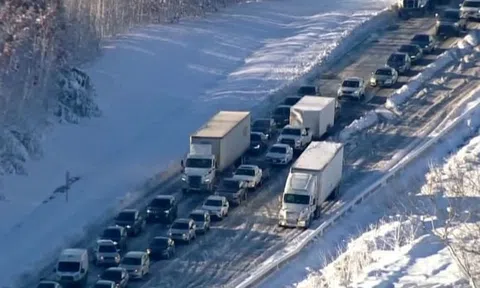 Thử nghiệm cho thấy xe điện Tesla dễ dàng ủ ấm tài xế tới 18 tiếng