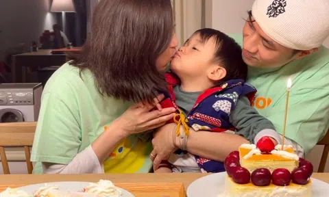 Gia đình hạnh phúc của mỹ nam không tuổi Cổ Cự Cơ