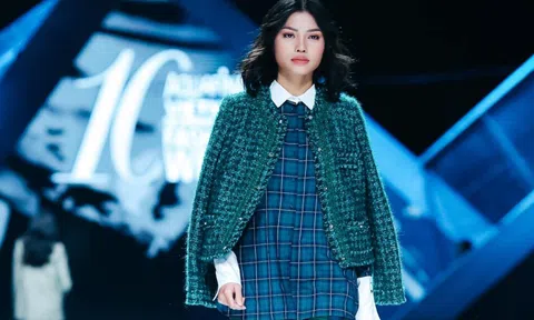 Mẹ người mẫu Nguyễn Thị Tuyết đưa thi hài con gái về Hà Nội lo hậu sự