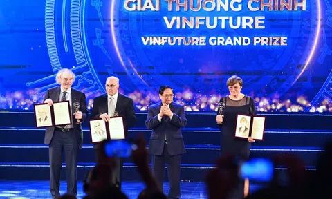 3 nhà khoa học nghiên cứu vắc-xin mRNA được vinh danh tại VinFuture
