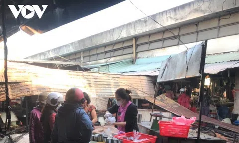 Cháy chợ Hà Lam khiến 8 ki ốt bị thiêu rụi ở Quảng Nam