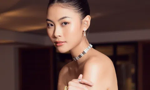 Đào Thị Hà xuất hiện nóng bỏng, lấn sân làm MC