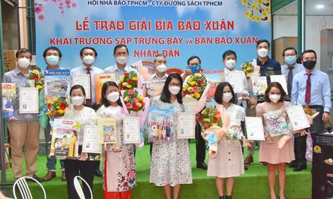 Lễ hội báo xuân TP HCM: Thiết thực, ý nghĩa