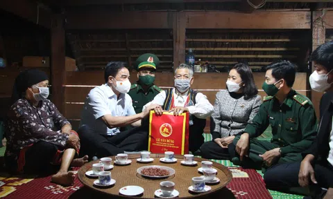 Phó Bí thư Thường trực Tỉnh ủy Quảng Nam: Dân còn nghèo thì chính quyền chưa thể yên tâm