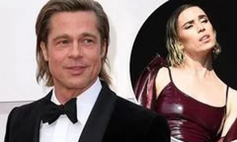 Rộ tin Brad Pitt đang bí mật hẹn hò với nữ ca sĩ kém 23 tuổi
