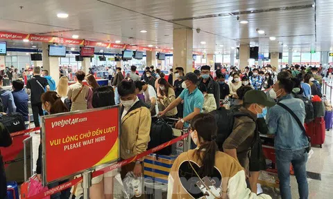 26 tháng Chạp, sân bay Tân Sơn Nhất không còn 'nóng hầm hập' người về quê ăn Tết