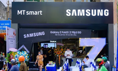 Lý do Apple, Samsung đua nhau mở cửa hàng riêng ở Việt Nam