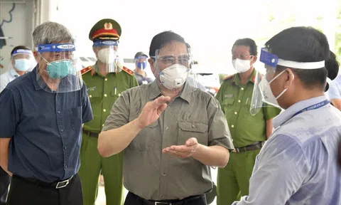 Hỗ trợ 3 tháng tiền thuê nhà, miễn, giảm thuế, phí, lệ phí