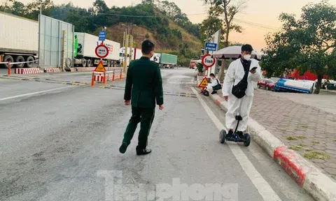 Gần 400 lái xe sẽ đón giao thừa ở cửa khẩu Lạng Sơn