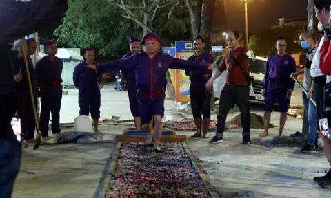 Bí ẩn lớp học đào tạo những dị nhân "siêu nhiên"