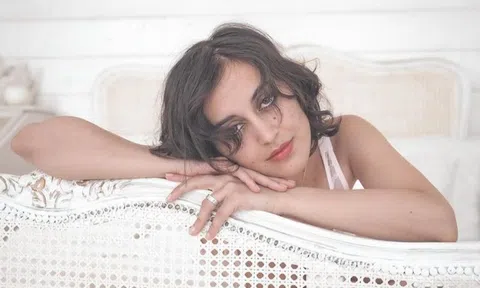 Người đẹp Afghanistan bị cha lập mưu giết hại vì đóng phim 18+