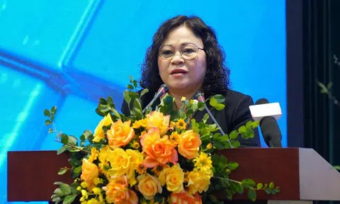 Bộ GD&ĐT làm việc với Hà Nội 'giải quyết' ăn bán trú cho học sinh