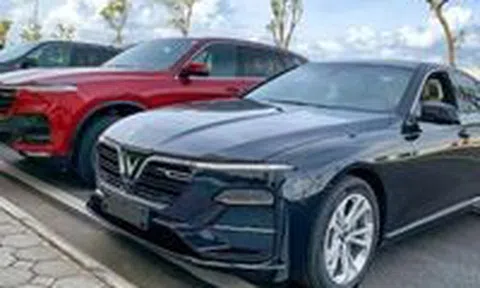 Giá xe sau Tết: Ford Explorer chênh 300 triệu, Honda CR-V giảm gần 100 triệu đồngicon