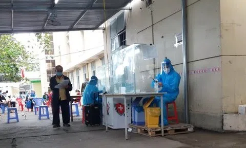 Khánh Hòa thêm 244 ca mới, đưa vào hoạt động phòng khám hậu Covid-19