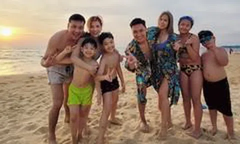 Gia đình Mạnh Trường, Đan Lê sexy ở biển