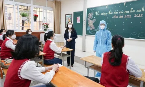 Tựu trường... mùa xuân