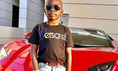 Thiếu gia 9 tuổi đã sở hữu biệt thự, siêu xe triệu đôicon