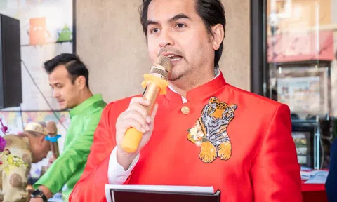 Đức Tiến hé lộ cuộc sống viên mãn, đắt show MC ở Mỹ