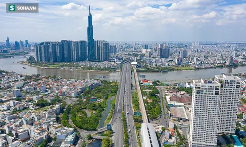 Xa lộ gần 5.000 tỷ đầu tiên ở Việt Nam có 16 làn xe - đẹp như tranh vẽ