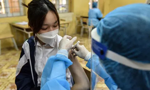 Tiêm vắc-xin cho trẻ 5-11 tuổi: Thận trọng từng bước