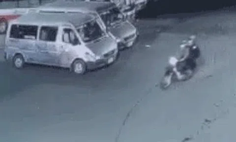 Thêm clip về người đàn ông chở nam sinh viên mất tích ở Bến xe Miền Đông