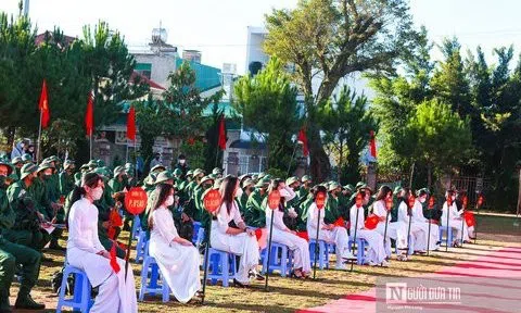 Lâm Đồng: 1.150 thanh niên lên đường thực hiện nghĩa vụ quân sự