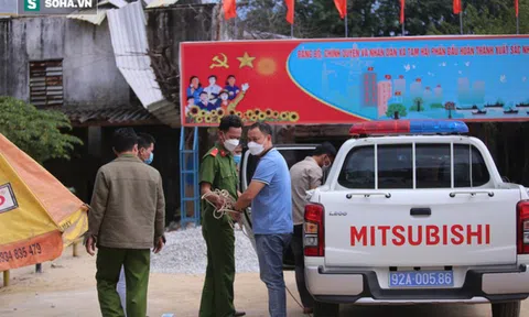 ẢNH: Toàn cảnh thực nghiệm hiện trường vụ cha ném con gái 5 tuổi xuống sông Trường Giang