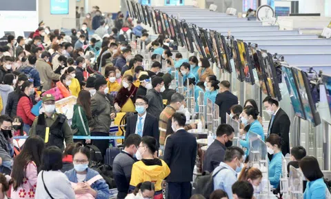 Yêu cầu làm rõ việc tăng giá vé máy bay về TP HCM