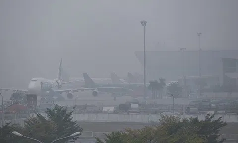 Sương mù dày đặc, hàng chục chuyến bay không thể hạ cánh Vinh, Nội Bài, Cát Bi