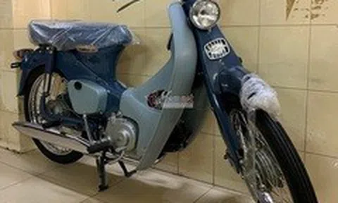 Hàng hiếm Honda Cub C100 đời 1960 chưa đổ xăng giá 600 triệu đồng