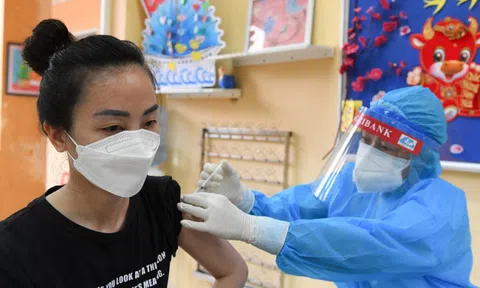 Ngày 21/2, thêm 46.880 ca COVID-19 mới giảm 331 ca so với ngày trước đó