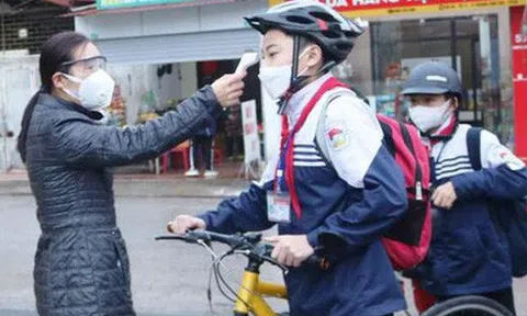 Thêm gần 1.900 F0 mới, TP Thái Nguyên tạm dừng rạp chiếu phim, ăn uống tại chỗ