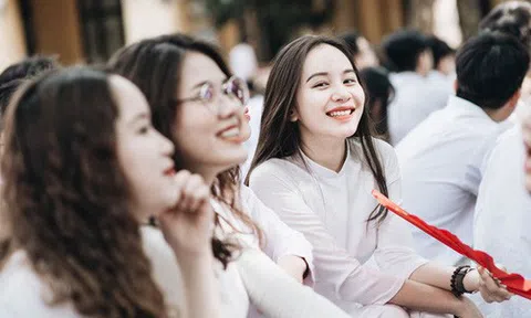 MỚI NHẤT: 15 tỉnh, thành cho học sinh nghỉ học vì số ca F0 tăng mạnh