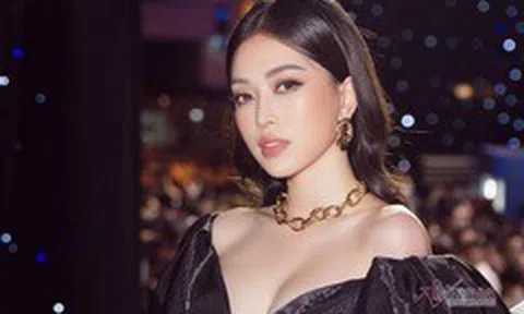 Á hậu Phương Nga yêu và nhận lời cầu hôn chàng trai từng làm xe ôm