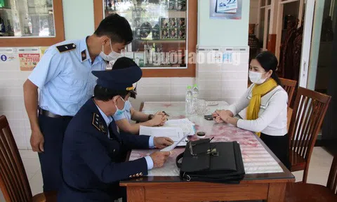 Quán cơm gà Bà Luận: Chúng tôi không "chặt chém"!