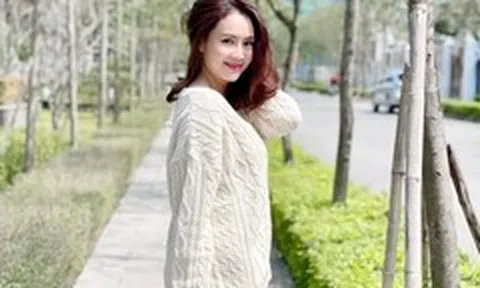 Diễn viên Hồng Diễm đẹp đến nao lòng