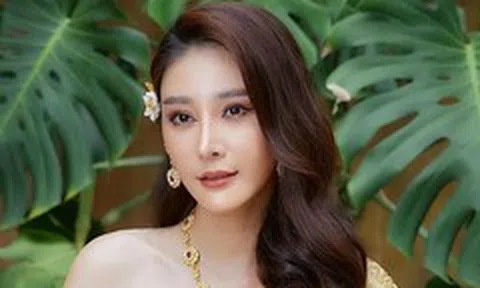 Mẹ diễn viên 'Chiếc lá cuốn bay' nộp thêm bằng chứng cho cảnh sát