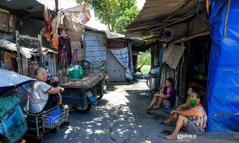 Thay đổi phương thức hỗ trợ người nghèo