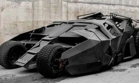 Người Việt chế tạo xe Batman - dùng động cơ điện, đạt tốc độ 60 km/h