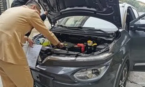 Ngày đầu miễn phí trước bạ ôtô điện - đăng ký nhanh gọn như xe xăng